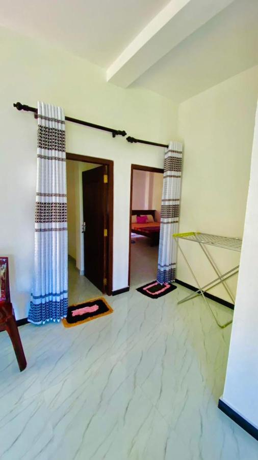 Kaumadi Villa Unawatuna Ngoại thất bức ảnh