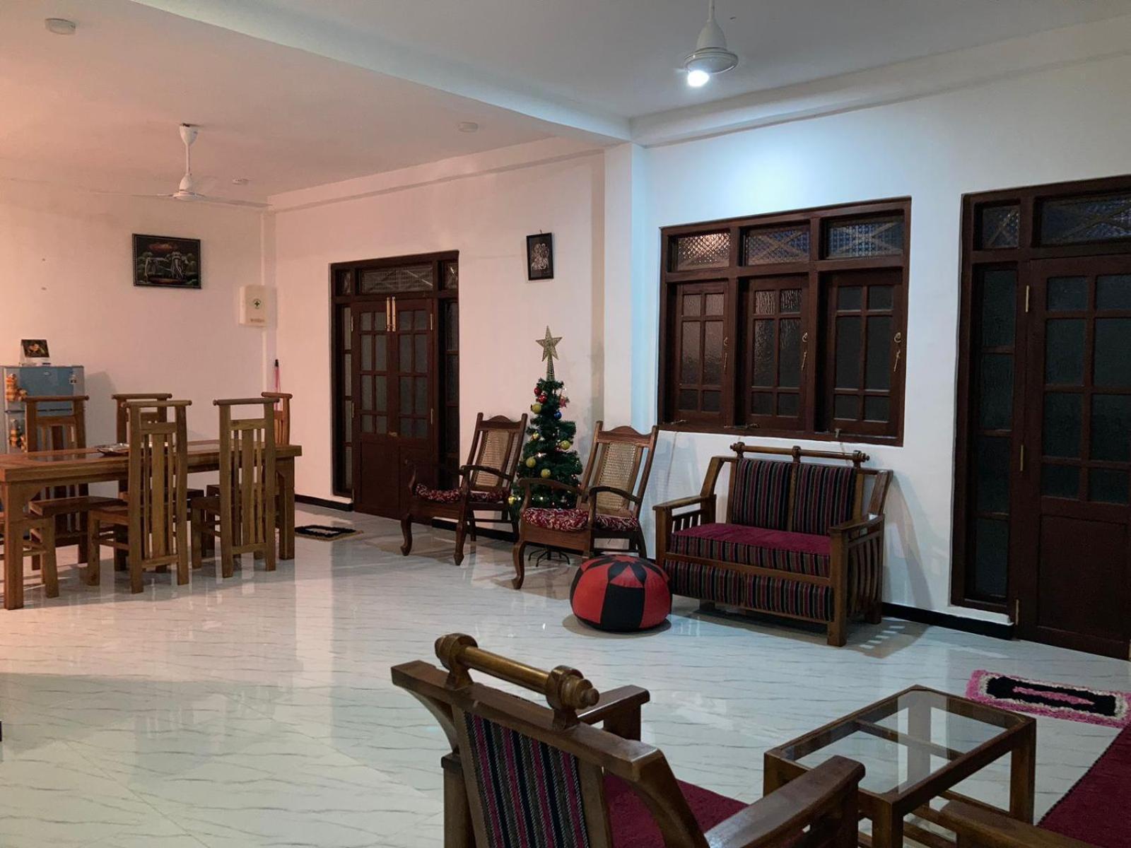 Kaumadi Villa Unawatuna Ngoại thất bức ảnh